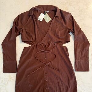 H&M Brown Bodycon Dress with Notched Collar and Cuffed Sleeves